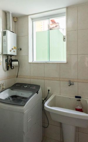 Casa à venda com 250m², 4 quartos e 3 vagasÁrea de Serviço
