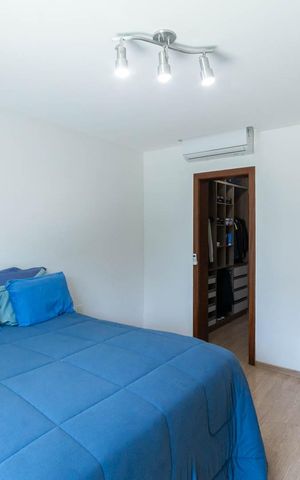 Casa à venda com 250m², 4 quartos e 3 vagasSuíte 1