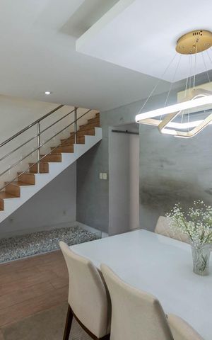 Casa à venda com 250m², 4 quartos e 3 vagasSala