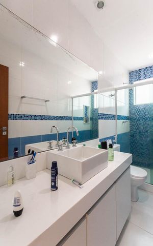 Casa à venda com 250m², 4 quartos e 3 vagasBanheiro Suíte 4