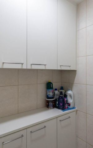Casa à venda com 250m², 4 quartos e 3 vagasQuarto de Serviço