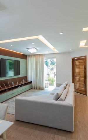 Casa à venda com 250m², 4 quartos e 3 vagasSala