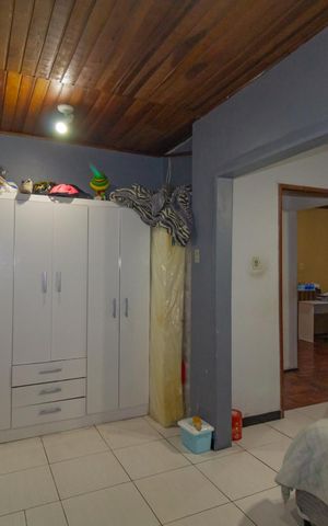 Casa à venda com 150m², 2 quartos e 5 vagas Casa à venda com 150m², 2 quartos e 5 vagasQuarto 1