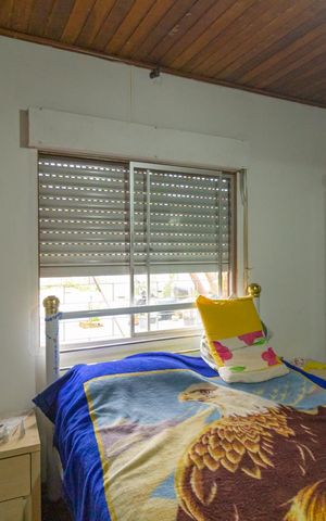 Casa à venda com 150m², 2 quartos e 5 vagas Casa à venda com 150m², 2 quartos e 5 vagasQuarto 2