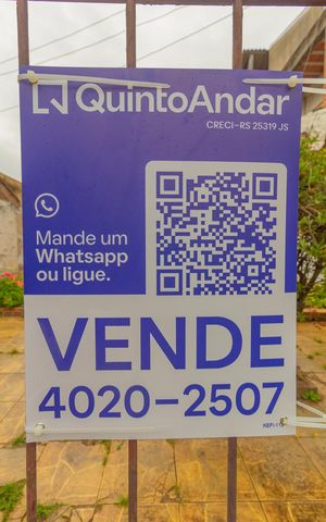 Casa à venda com 150m², 2 quartos e 5 vagas Casa à venda com 150m², 2 quartos e 5 vagasPlaca