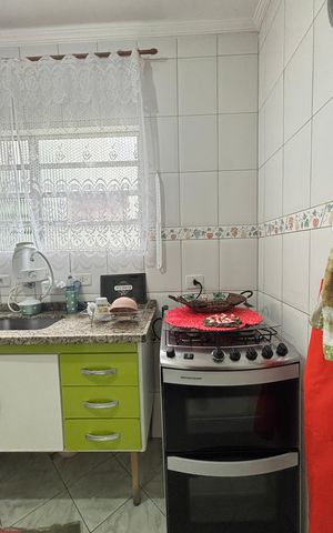 Casa à venda com 246m², 4 quartos e 2 vagas Casa à venda com 246m², 4 quartos e 2 vagasCasa 2 - Cozinha