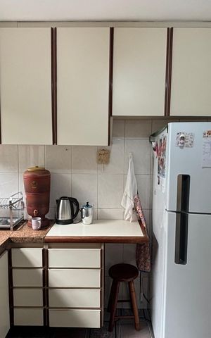 Casa à venda com 246m², 4 quartos e 2 vagas Casa à venda com 246m², 4 quartos e 2 vagasCozinha