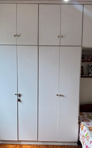 Casa à venda com 246m², 4 quartos e 2 vagas Casa à venda com 246m², 4 quartos e 2 vagasQuarto 2