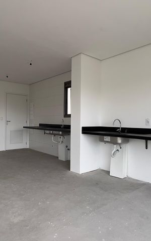 Apartamento à venda com 150m², 3 quartos e 3 vagas Apartamento à venda com 150m², 3 quartos e 3 vagasCozinha