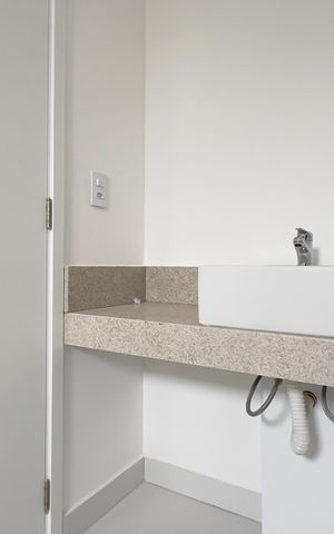 Apartamento à venda com 150m², 3 quartos e 3 vagas Apartamento à venda com 150m², 3 quartos e 3 vagasBanheiro da Suíte 2
