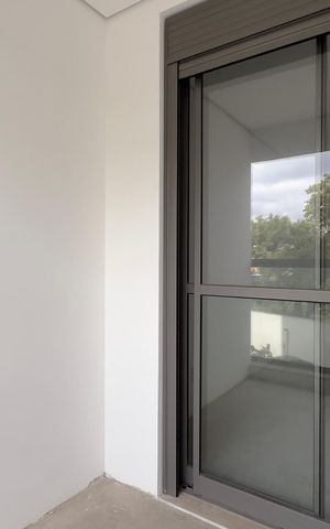 Apartamento à venda com 150m², 3 quartos e 3 vagas Apartamento à venda com 150m², 3 quartos e 3 vagasVaranda da Suíte 1