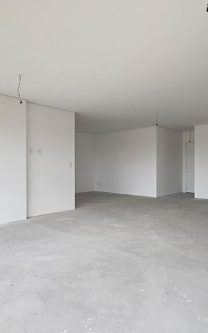 Apartamento à venda com 150m², 3 quartos e 3 vagas Apartamento à venda com 150m², 3 quartos e 3 vagasSala