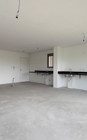 Apartamento à venda com 150m², 3 quartos e 3 vagas Apartamento à venda com 150m², 3 quartos e 3 vagasSala