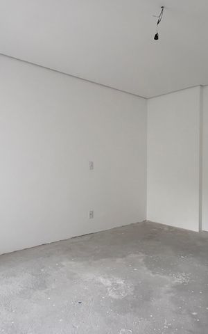 Apartamento à venda com 150m², 3 quartos e 3 vagas Apartamento à venda com 150m², 3 quartos e 3 vagasSuíte 1