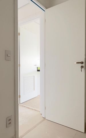 Apartamento à venda com 150m², 3 quartos e 3 vagas Apartamento à venda com 150m², 3 quartos e 3 vagasQuarto de Serviço