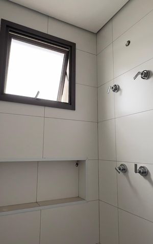 Apartamento à venda com 150m², 3 quartos e 3 vagas Apartamento à venda com 150m², 3 quartos e 3 vagasBanheiro da Suíte 3