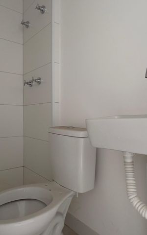 Apartamento à venda com 150m², 3 quartos e 3 vagas Apartamento à venda com 150m², 3 quartos e 3 vagasBanheiro de serviço