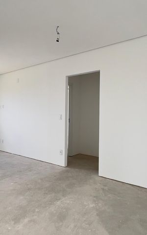 Apartamento à venda com 150m², 3 quartos e 3 vagas Apartamento à venda com 150m², 3 quartos e 3 vagasSala