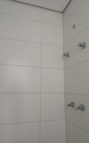 Apartamento à venda com 150m², 3 quartos e 3 vagas Apartamento à venda com 150m², 3 quartos e 3 vagasBanheiro de serviço