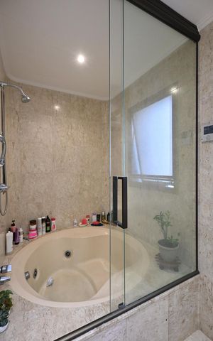 Apartamento à venda com 350m², 4 quartos e 4 vagasBanheiro Suíte 1