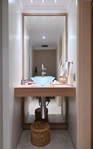 Apartamento à venda com 350m², 4 quartos e 4 vagasLavabo