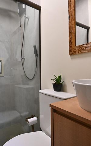 Apartamento à venda com 350m², 4 quartos e 4 vagasBanheiro de Serviço