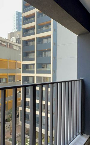 Studio à venda com 32m², 1 quarto e sem vaga Studio à venda com 32m², 1 quarto e sem vagaVaranda