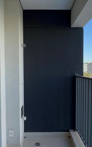 Studio à venda com 32m², 1 quarto e sem vaga Studio à venda com 32m², 1 quarto e sem vagaVaranda