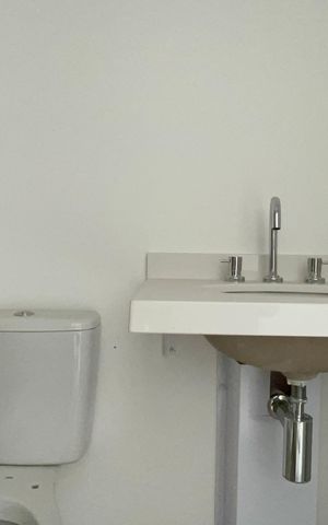 Studio à venda com 32m², 1 quarto e sem vaga Studio à venda com 32m², 1 quarto e sem vagaBanheiro