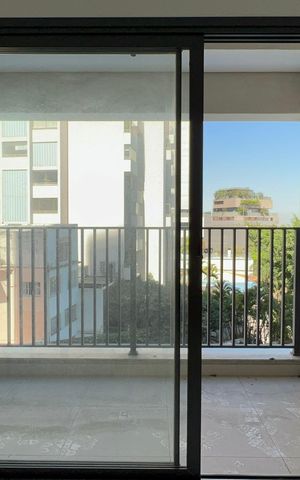 Studio à venda com 32m², 1 quarto e sem vaga Studio à venda com 32m², 1 quarto e sem vagaVaranda