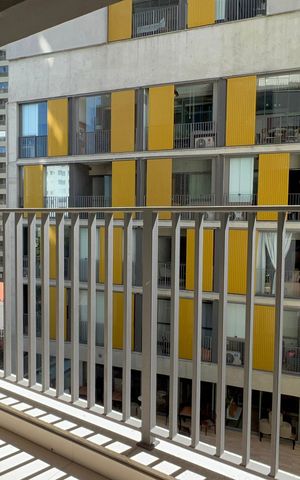 Studio à venda com 32m², 1 quarto e sem vaga Studio à venda com 32m², 1 quarto e sem vagaVaranda