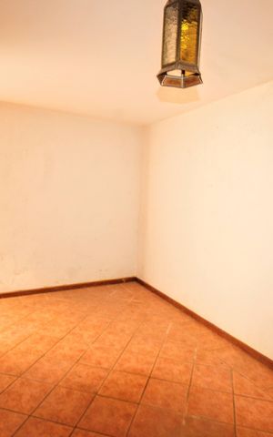 Casa à venda com 600m², 3 quartos e 2 vagasQuarto 2