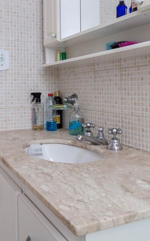 Apartamento à venda com 94m², 3 quartos e 3 vagas Apartamento à venda com 94m², 3 quartos e 3 vagasBanheiro