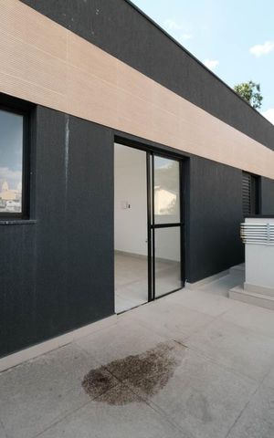 Apartamento à venda com 64m², 2 quartos e sem vagaVaranda