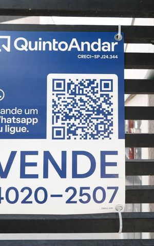 Apartamento à venda com 70m², 2 quartos e sem vagaPlaquinha