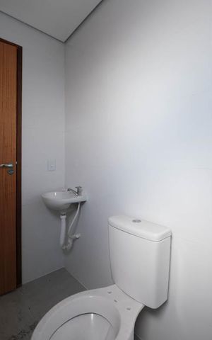 Apartamento à venda com 70m², 2 quartos e sem vagaBanheiro