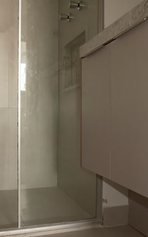 Apartamento à venda com 40m², 1 quarto e sem vagaBanheiro da Suíte