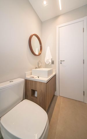 Apartamento à venda com 197m², 3 quartos e 3 vagasBanheiro da Suíte 3