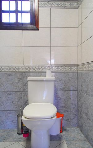 Casa para alugar com 200m², 4 quartos e 1 vagaBanheiro da Suíte