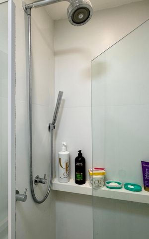 Apartamento à venda com 44m², 2 quartos e sem vaga Apartamento à venda com 44m², 2 quartos e sem vagaBanheiro