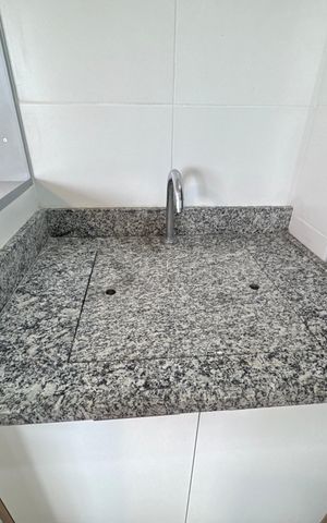 Apartamento à venda com 80m², 2 quartos e 1 vagaÁrea de Serviço
