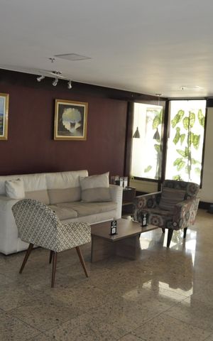 Apartamento à venda com 70m², 2 quartos e 1 vagaÁrea comum