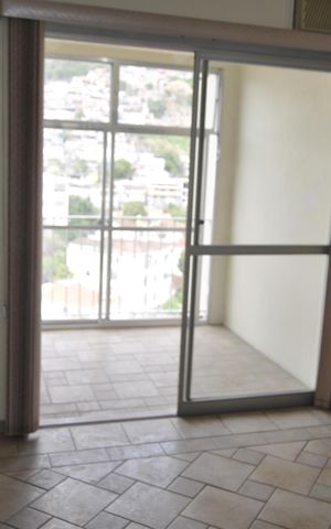 Apartamento à venda com 70m², 2 quartos e 1 vagaSuíte