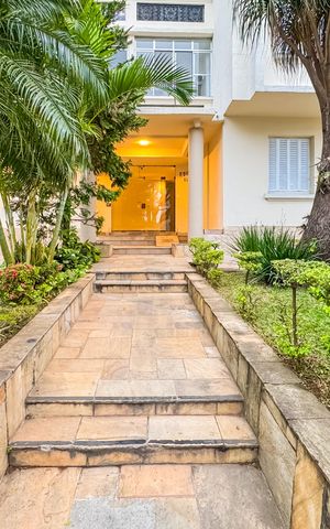 Apartamento à venda com 109m², 2 quartos e 1 vaga Apartamento à venda com 109m², 2 quartos e 1 vagaEntrada