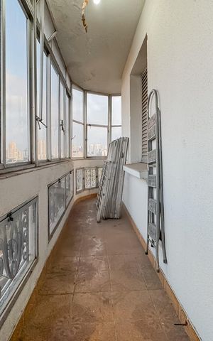 Apartamento à venda com 109m², 2 quartos e 1 vaga Apartamento à venda com 109m², 2 quartos e 1 vagaVaranda da Sala