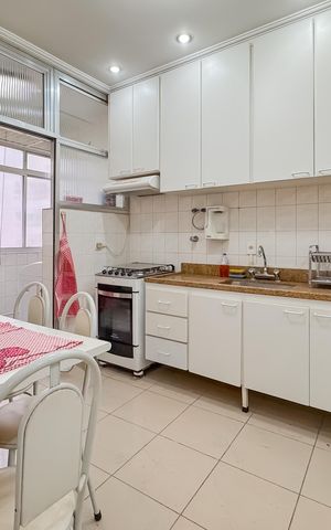 Apartamento à venda com 109m², 2 quartos e 1 vaga Apartamento à venda com 109m², 2 quartos e 1 vagaCozinha