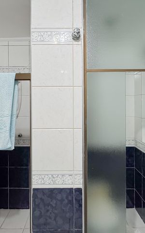 Apartamento à venda com 109m², 2 quartos e 1 vagaBanheiro Social