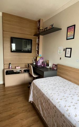 Apartamento à venda com 165m², 3 quartos e 3 vagas