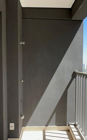 Studio à venda com 32m², 1 quarto e sem vaga Studio à venda com 32m², 1 quarto e sem vagaVaranda