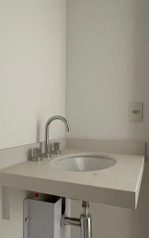 Studio à venda com 32m², 1 quarto e sem vaga Studio à venda com 32m², 1 quarto e sem vagaBanheiro Social